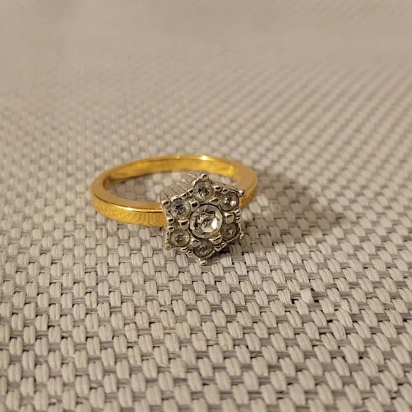 Ring - Picture 8 of 8